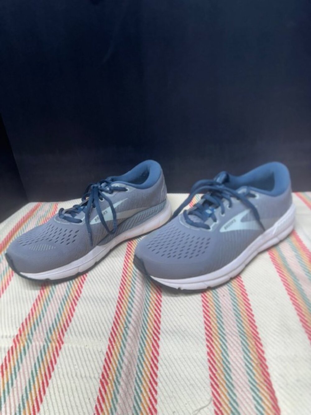 Brooks Addiction GTS 15 Woman's Size 9.5 - Picture 6 of 12
